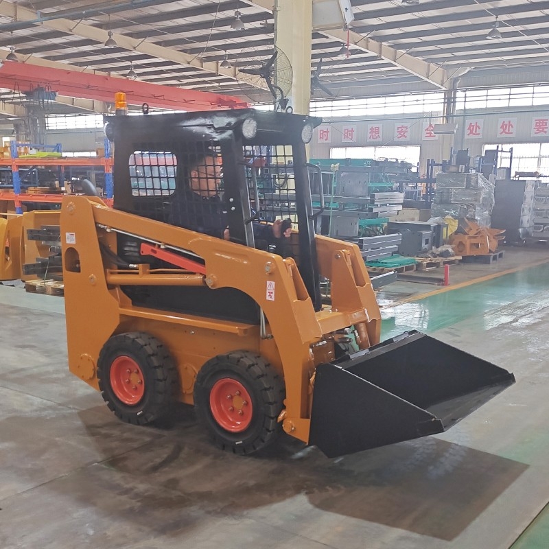 山東奔馬(SDBM)輪胎式滑移裝載機BM25